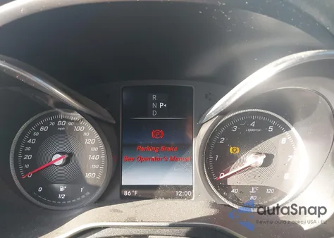 2016 Mercedes-Benz C 300 Luxury/Sport из США, поврежденный, VIN 55SWF4JB8GU122549